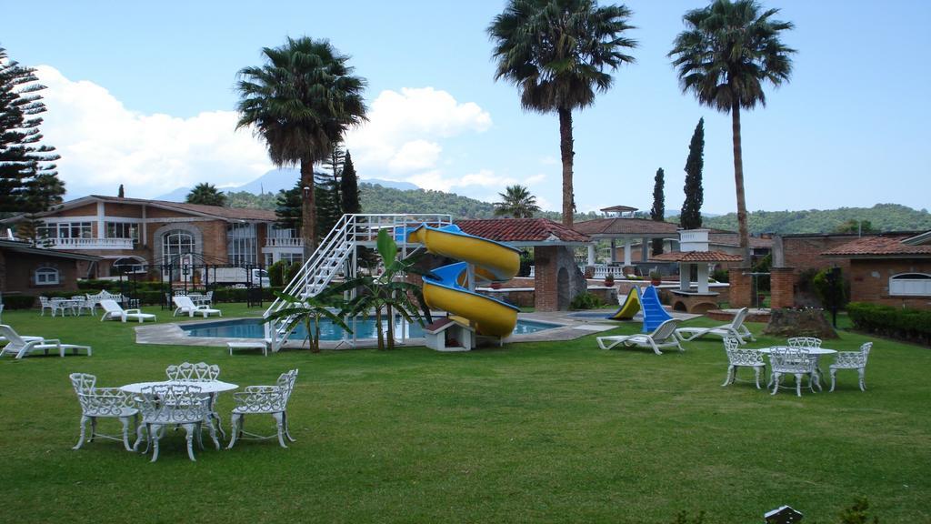 Hotel Villa Monarca Inn Zitacuaro Exterior photo