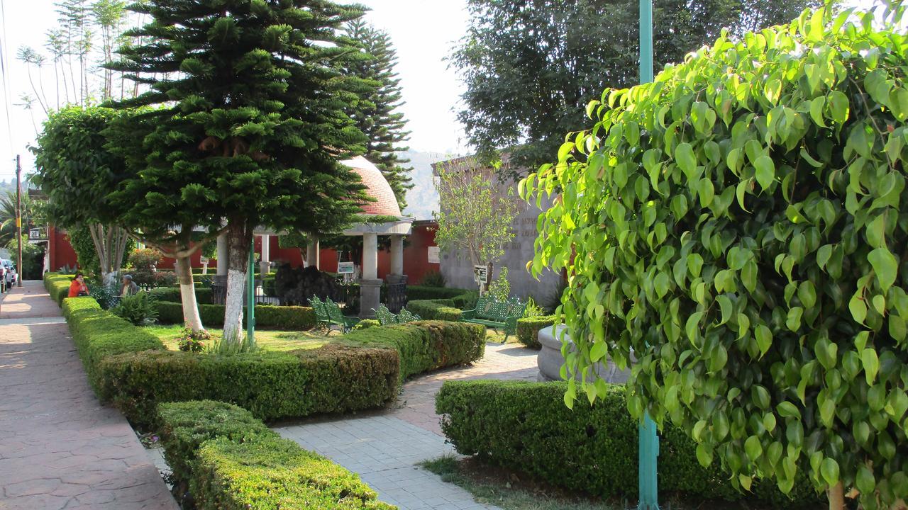 Hotel Villa Monarca Inn Zitacuaro Exterior photo