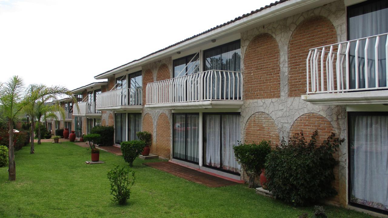 Hotel Villa Monarca Inn Zitacuaro Exterior photo