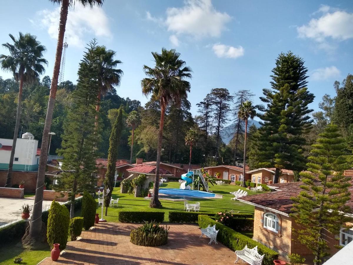Hotel Villa Monarca Inn Zitacuaro Exterior photo
